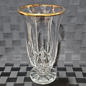 Elegant Reflective Gold Rim Block Crystal Vase
